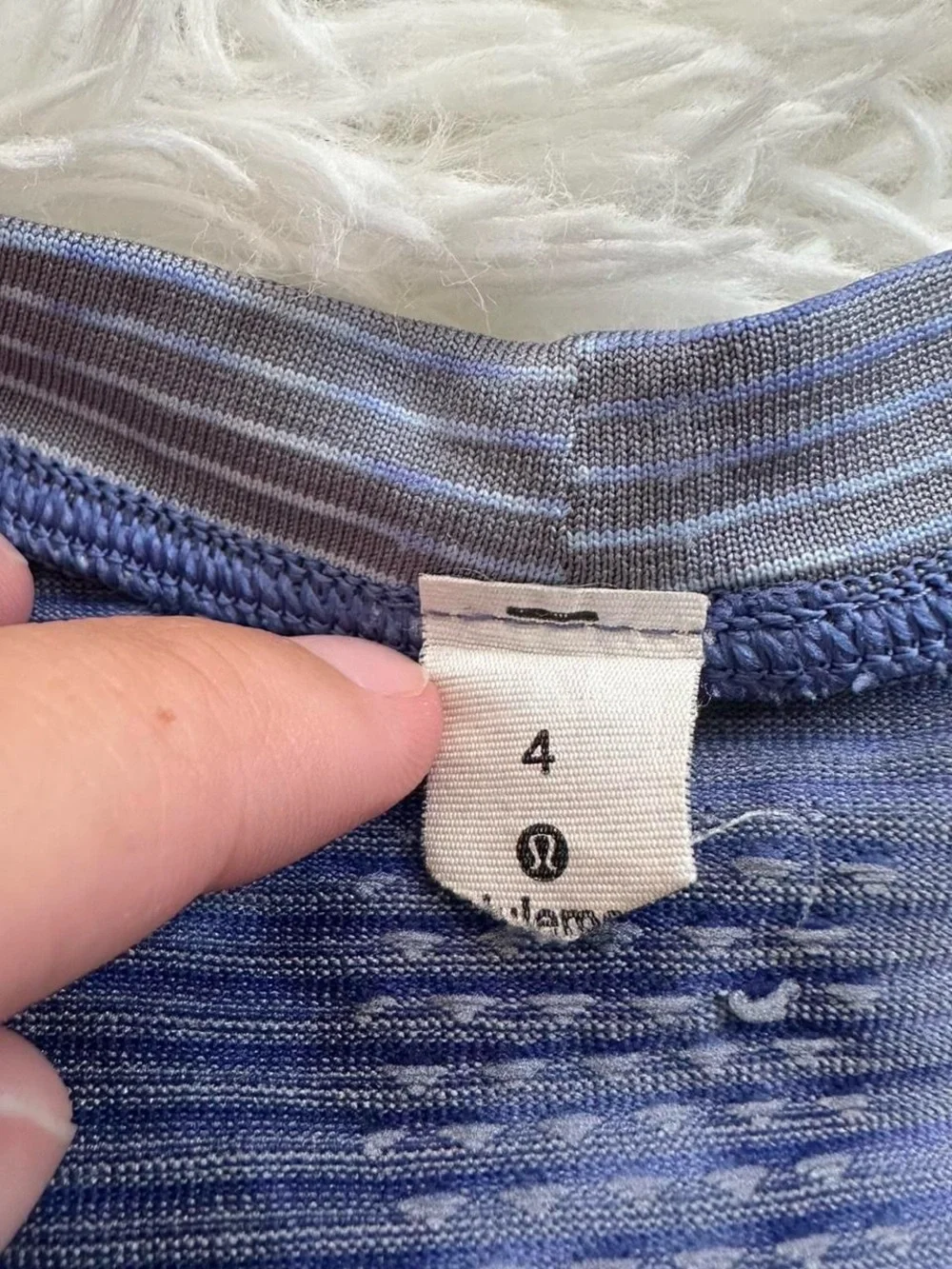 Lululemon Swiftly Tech Long-Sleeve Blue Ribbed Performance Top